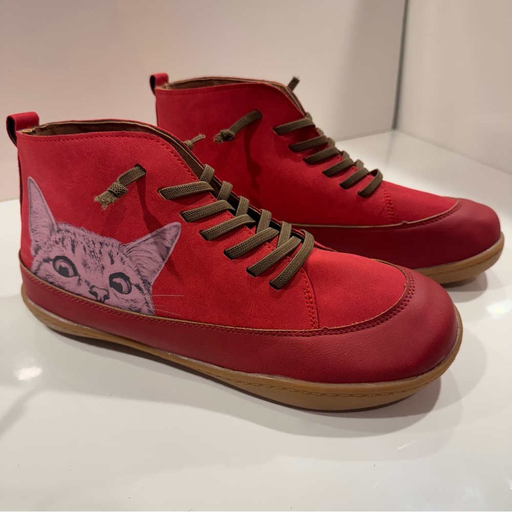 Cempar Women's Cat Lace Up Ankle Bootie